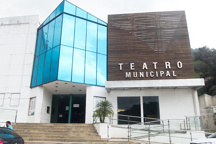 O evento será no Teatro Municipal Laercio Ventura e começa às 9h15 (Foto: Amanda Tinoco)