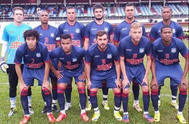 Equipe titular do Friburguense no amistoso: Bernardo é a novidade (Divulgação)