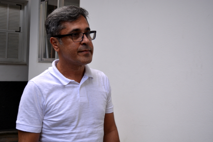 Luiz Paulo, um dos quatro filhos do casal que fundou a Fábrica de Bebidas Caledônia (Foto: Amanda Tinoco)