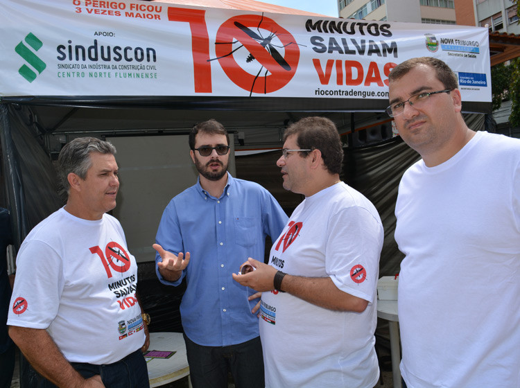 Autoridades marcam presença no Dia D e discutem próximas ações (Foto: Lúcio Cesar Pereira)