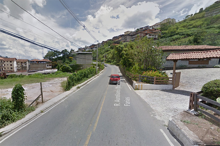 Acidente foi nas proximidades do centro de Conselheiro Paulino (Foto: Google)