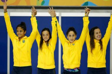 Com presença da friburguense (a segunda da esquerda para a direita), time brasileiro garante vaga nas olimpíadas do Rio