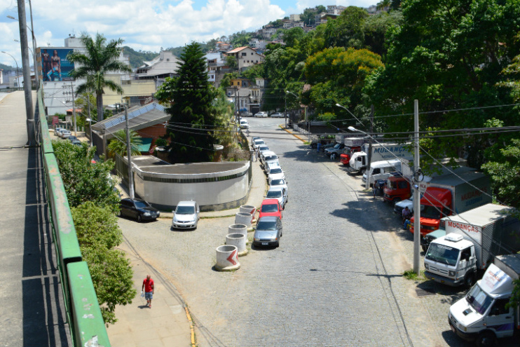 Rua Coronel Zamith (Foto: Arquivo A VOZ DA SERRA)