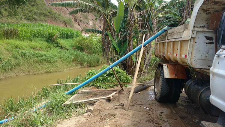 Dupla é detida por extrair areia do leito do Rio Grande