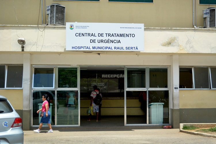 O Hospital Municipal Raul Sertã: serviço de nutrição pós-tragédia a cargo de empresa investigada (Foto: Arquivo AVS)