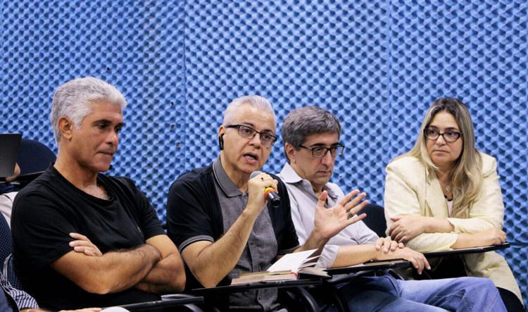 Diretor do IPRJ, professor Ricardo Barros, participou da reunião da última quarta-feira
