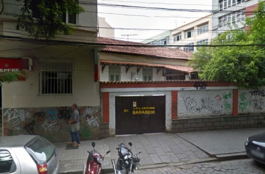 A Rua José Eugênio Muller, onde mulher teve celular roubado (Foto: Arquivo AVS)