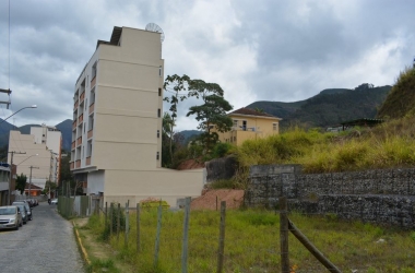 A lateral do prédio reconstruída (Fotos: Henrique Pinheiro)