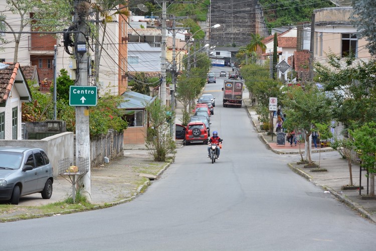 A Rua Sara Braune, pivô da discórdia (Fotos: Henrique Pinheiro)