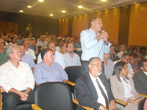 Carlinhos participa de encontro estadual de segurança