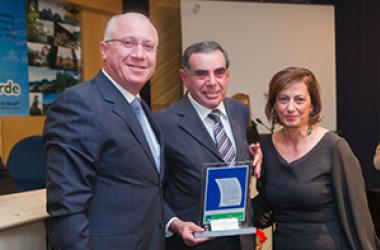 CDL e Sincomércio entregam Troféu de Mérito Lojista a José Nader