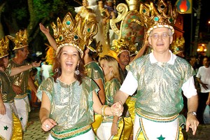 Duas Barras abre oficialmente Carnaval 2010 neste sábado com a banda Dos 9 aos 90