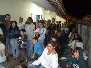 Trajano de Moraes - “Café na Comunidade” agrada moradores de Ponte de Zinco 