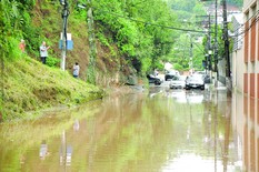 Defesa Civil: chuva de domingo apanhou a cidade de surpresa