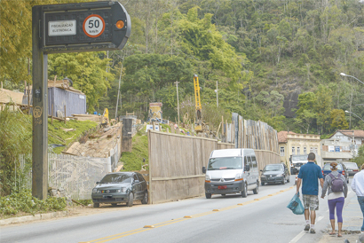 Obras no km 78 da RJ-116 passarão a ser feitas também de madrugada