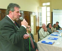 Conferência discute novas políticas de ajuda a quem precisa