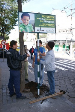 No trânsito, todo mundo tem a sua vez, mas tem que respeitar