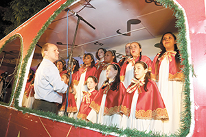 Coral Princesas de Petrópolis encerra o projeto “Cante & Encante o Natal”