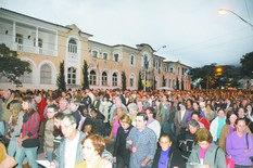 Missa e procissão de Corpus Christi batem todos os recordes de público