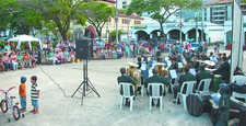 Banda Euterpe Friburguense foi mais uma vez atração do Banda na Praça no último sábado