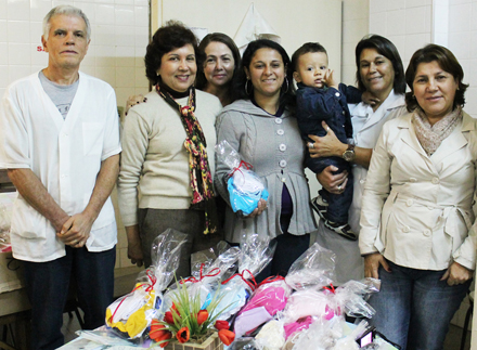 Confecção Elas cria programa social e apoia banco de leite da Maternidade Nova Friburgo