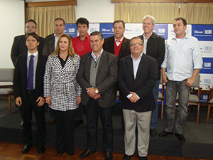 Seminário Visões do Futuro reúne empresários e prefeitos da região