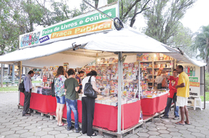 “Feira de livros e contos em praça  pública” chega a Nova Friburgo