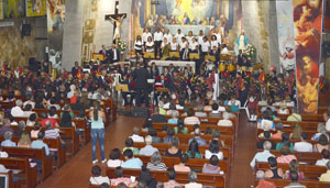 Campesina emociona público em concerto na Igreja  Nossa Senhora das Graças