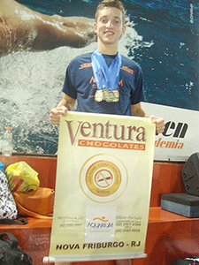 Nadadores de Nova Friburgo fazem sucesso 