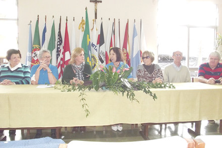 Casa da Amizade entrega donativos