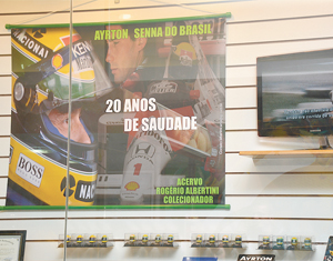 Exposição homenageia e relembra a carreira de Ayrton Senna