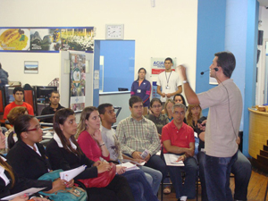 Palestra sobre PNL lota auditório da Acianf