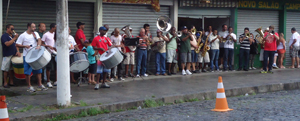 Banda Dos 9 aos 90 tem ensaios nesta sexta e domingo, quando serão eleitas as rainhas