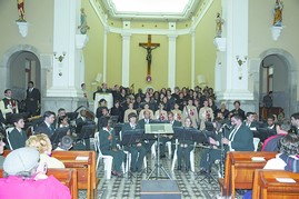Banda Euterpe fez concerto especial com músicas sacras 
