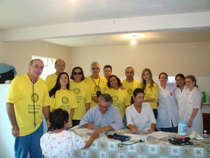 Parceria com Fundação de Saúde garante sucesso de ação comunitária do Rotary em Rio Bonito