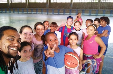 Atividades esportivas na Aldeia da Criança (Divulgação)