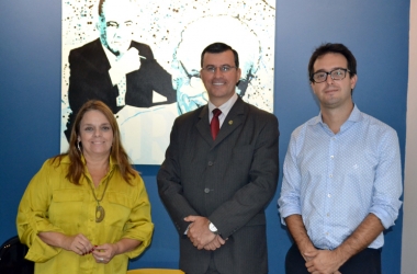 O presidente da Câmara foi recepcionado pela diretora Adriana Ventura e seu vice, Gabriel Ventura (Fotos: Igor Veronesi)