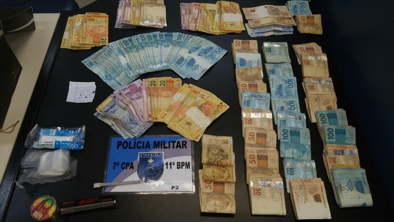 Gerente do tráfico no Cordoeira é preso com mais de R$ 37 mil em casa