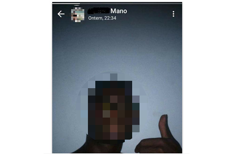 Suspeito postou selfie no status do WhatsApp (Foto: Reprodução)