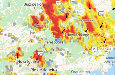 As áreas vermelhas indicam onde chove mais forte (Reprodução da web)