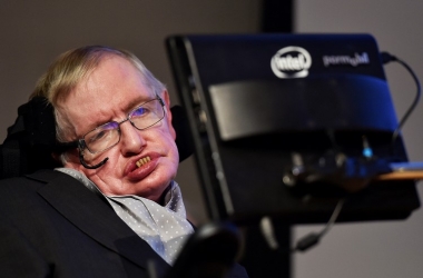 O astrofísico Stephen Hawking (veja.com.br)