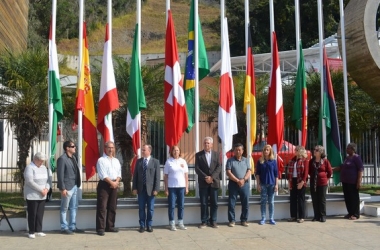 Os presidentes das dez colônias friburguenses, tendo ao centro o secretário de Cultura, Mario Jorge (Arquivo AVS)