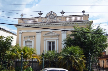 A unidade da antiga Legião Brasileira de Assistência (LBA) localizado no número 120 da Rua Augusto Spinelli (Foto: Márcio Madeira)