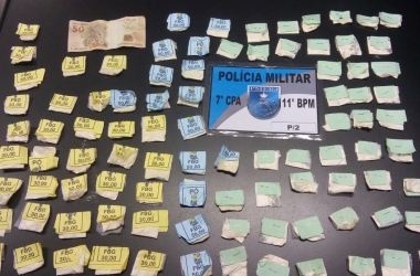 Polícia apreende 91 papelotes de cocaína no Alto de Olaria