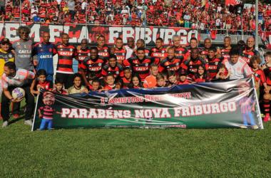 Flamengo master parabenizou Nova Friburgo e presenteou a cidade com um belo espetáculo