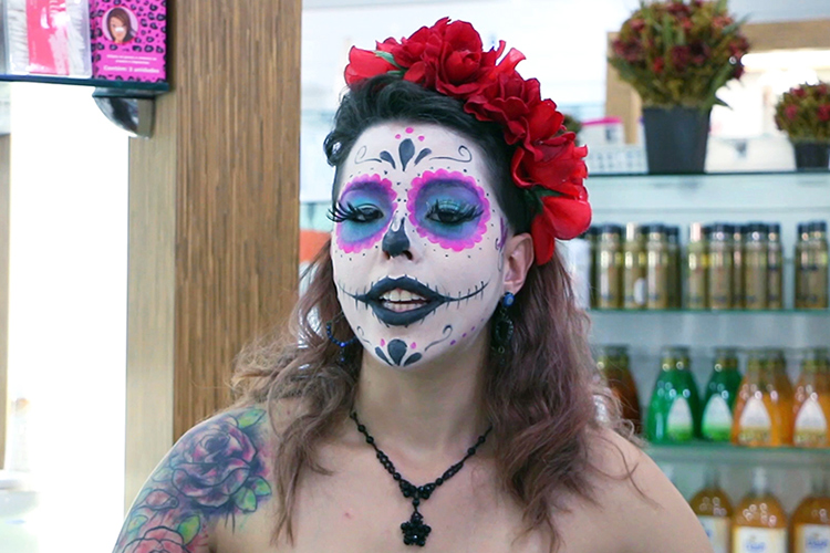 Caveiras mexicanas: saiba como fazer a maquiagem passo a passo