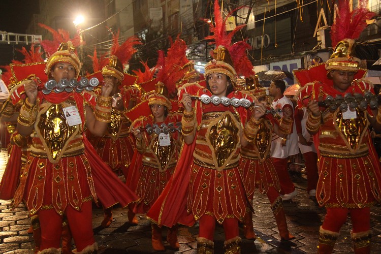Ritmistas da Imperatriz no desfile  do carnaval passado (Arquivo AVS)