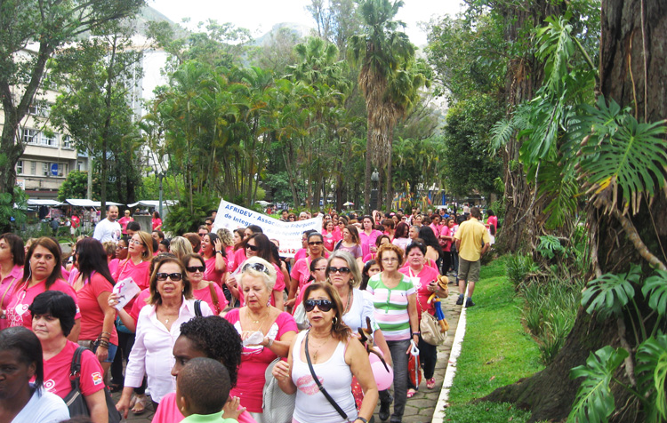 A caminhada do Outubro Rosa, que ocorre todos os anos (Foto: Arquivo A VOZ DA SERRA)