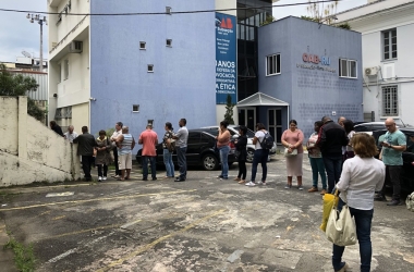 A fila no TRE nesta quinta (Foto: Thiago Lima)