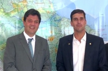 Mandetta e Luiz Lima durante o encontro em Brasília (Divulgação)